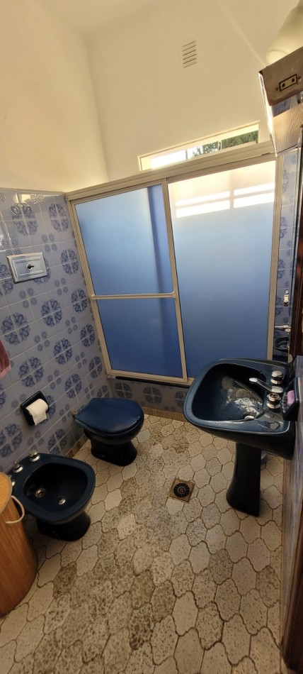 VENTA de GRAN CASA - PTE. ILLIA, PARANA 