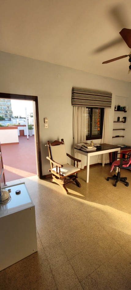 VENTA de GRAN CASA - PTE. ILLIA, PARANA 