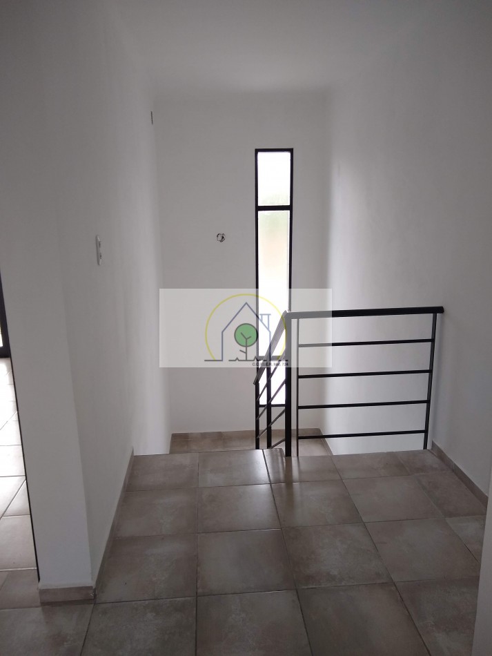 VENTA de DUPLEX - LINO CHURRUARIN, PARANA 