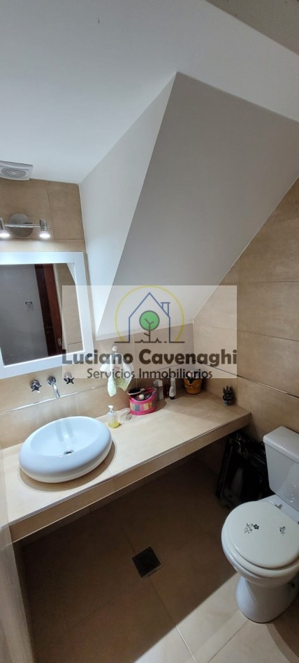 VENTA DE CASA - LAS GOLONDRINAS, ORO VERDE 