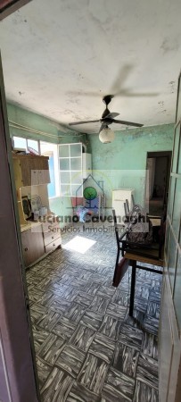 VENTA EN CONJUNTO O SEPARADOS, CASA y GALPON - VACALUZZO, PARANA