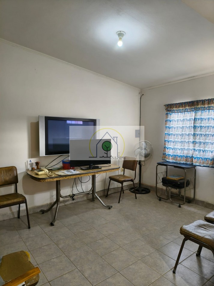 VENTA de CASA y GALPON - LEOPOLDO HERRERA, PARANA
