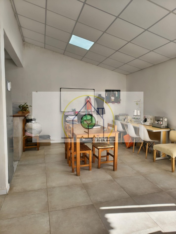 VENTA de CASA C/PROYECCION - ROCA, SAN BENITO