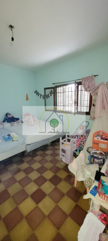 VENTA de CASA en ESQUINA - LA CAUTIVA, PARANA