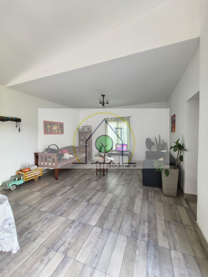 VENTA de CASA en ESQUINA - LAS YATAY, ORO VERDE