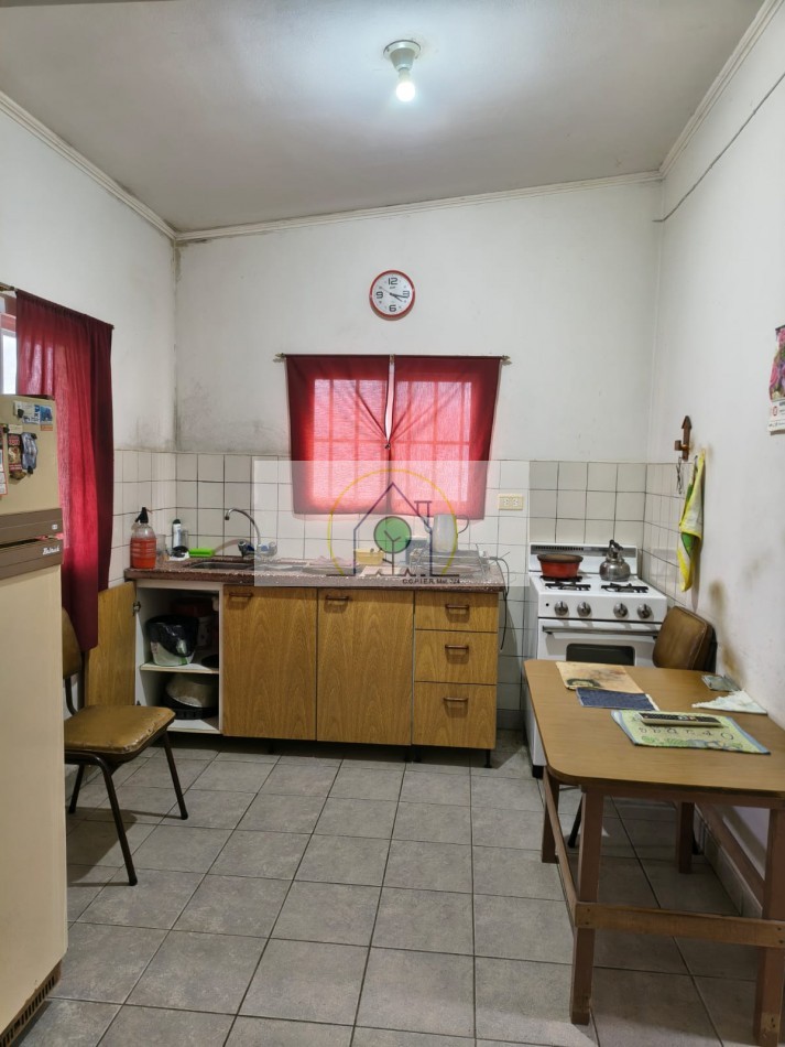 VENTA de CASA y GALPON - LEOPOLDO HERRERA, PARANA