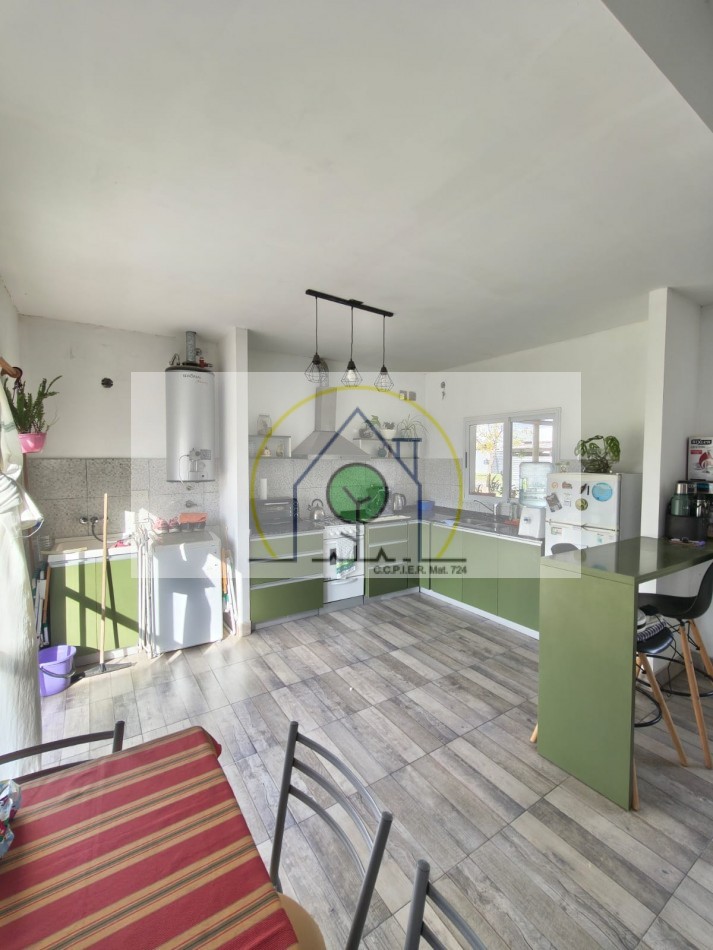 VENTA de CASA en ESQUINA - LAS YATAY, ORO VERDE