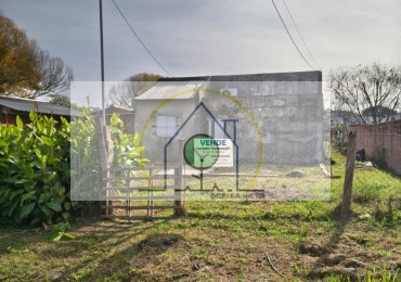 VENTA de CASA C/PROYECCION - ROCA, SAN BENITO